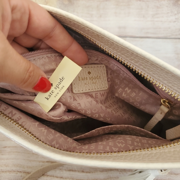 Kate Spade CHESTER STREET DESSI CROSSBODY - Picture 12 of 13